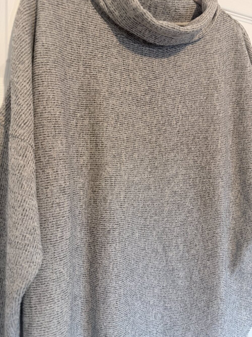 Max Studio London Heather Gray Marled Knit Cowl Neck Oversized Sweater XL - Picture 2 of 4
